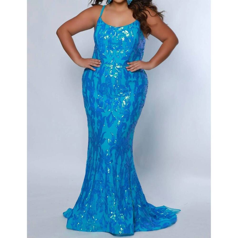 NEW SYDNEY'S CLOSET slim fit a-line gown in ice blue